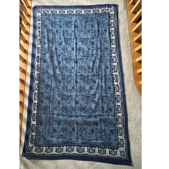 Large beach wrap - Picture 2 of 6